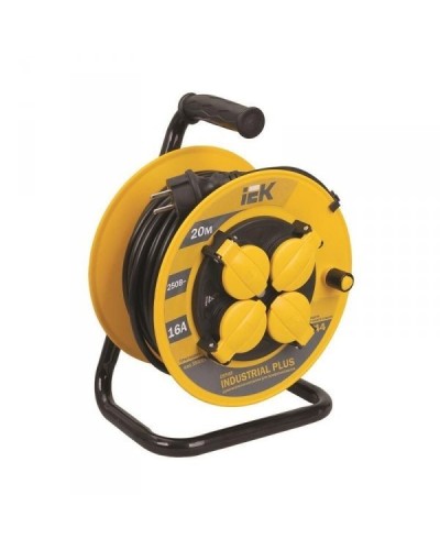 УК40 4 места, 40м (WKP15-16-04-40-44). Удлинитель на катушке Industrial plus. IEK в Керчи