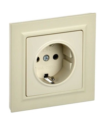 Розетка с з/к РСР14-1-0-БрКр бежевый BRITE (BR-R14-16-K10-F). Розетка с заземлением с защитными шторками в сборе. IEK в Керчи