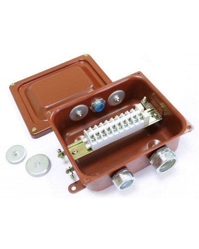 ККМА-10 У2 IP54 (zeta30372). Коробка клеммная металлическая с муфтами АТК для трубной электропроводки. ЗЭТА в Керчи